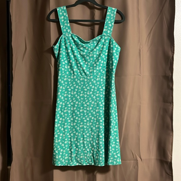 NWOT thick strap bright floral midi dress. Size large - Picture 1 of 5